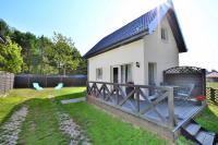 Comfortable holiday homes with a large garden - Chambres d'hôtes Rusinowo