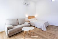 Doppel-/Zweibettzimmer mit Dusche
