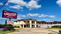 B&B Houston - Executive Inn and Suites Houston - Bed and Breakfast Houston