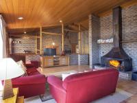 Bundilla 4 - 3BR l Balcony l BBQ l Lake Views l WiFi l Sauna - Chambres d'hôtes Jindabyne