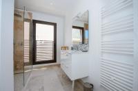 Apartamento con terraza 
