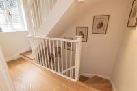 Stylish Mews house with parking - B&B London