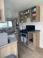 B&B Whitstable - Whitstable, DP42, 2 bed park home, Alberta Holiday Park - Bed and Breakfast Whitstable