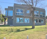 Espectacular departamento sobre la laguna para parejas - Bed and Breakfast