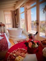 Queen Room with Balcony