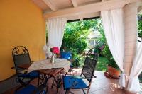 Apartments Your Colourful Ljubljana Home - B&B Lubiana