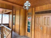 Tomohon Private Pool Villa Batu - B&B