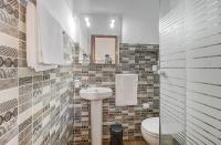 Zweibettzimmer mit eigenem Bad