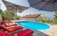 B&B Omišalj - Amazing Home In Omisalj With 4 Bedrooms, Wifi And Outdoor Swimming Pool - Bed and Breakfast Omišalj