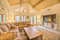 Wooded Yard, Gas Grill: Lush Pinetop Retreat - Chambres d'hôtes Pinetop-Lakeside