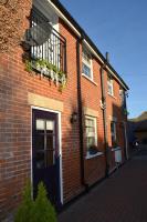 Frinton Escapes - The Cottage - Bed and Breakfast Frinton-on-Sea