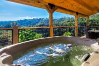 Great Smoky Hideout - B&B