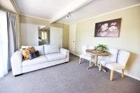 B&B Taupo - Spa pool Treat - Bed and Breakfast Taupo