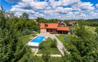 B&B Hrnjanec - Awesome Home In Hrnjanec With Kitchen - Bed and Breakfast Hrnjanec