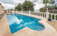 B&B Altea - Amazing Home In Altea With Outdoor Swimming Pool - Bed and Breakfast Altea