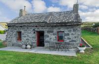 B&B Fanore - 1844 Seascape Cottage Is located on the Wild Atlantic Way - Bed and Breakfast Fanore