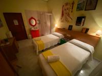 Twin Room with Shared Bathroom