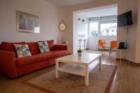 B&B Estoril - Spacious and Sunny Apartment - 10 min from the sea - Bed and Breakfast Estoril