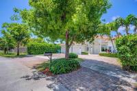 Miami 5BR Villa w Heated Pool, Games & BBQ L01 - B&B