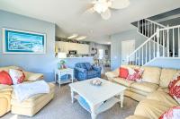 B&B North Topsail Beach - Spacious North Topsail Family Home with 2 Decks - Bed and Breakfast North Topsail Beach