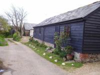 B&B Brighstone - Sycamores Barn - Detached, Private, Secluded Country Retreat - Bed and Breakfast Brighstone