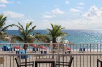 Golden Sand Oceanfront - B&B Hollywood