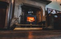 Peak District, The Greyhound Inn, Warslow circa 1750 - B&B