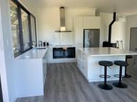 B&B Wanaka - Private Retreat Central Wanaka 2 Bedroom - Bed and Breakfast Wanaka