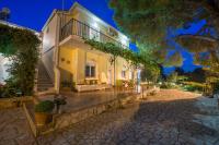 Helen & Theo Studios - Chambres d’hôtes Laganás