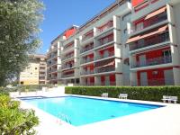 Cozy flat with shared outdoor pool - Chambres d'hôtes Porto Santa Margherita