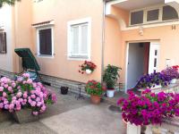 B&B Malinska - Apartments Dilja - Bed and Breakfast Malinska