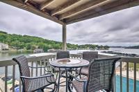 Osage Beach Condo Community Pool and Boat Dock - B&B