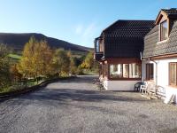 Lough Dan House - B&B
