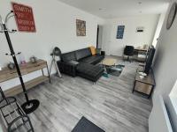 charmant appartement confort déco neuf , proche Epinal et Lac de Bouzey - B&B Uxegney