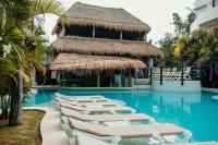 Mak Nuk Village - Clothing Optional - B&B