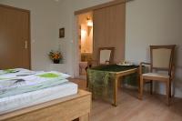 Driepersoonskamer met Badkamer