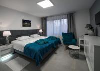 Three-Bedroom Apartment with Balcony