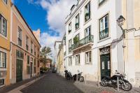 Alfama Charming Apartment with Amazing River View and Terrace - B&B