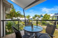 B&B Noosaville - 1 Bedroom Unit in 4 Star Tropical Resort in Noosaville - Bed and Breakfast Noosaville