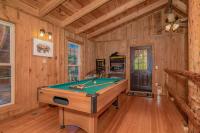 Gone To Therapy, Game Room, FREE Attraction tickets for each paid day, Hot Tub, WIFI, - Chambres d'hôtes Sevierville