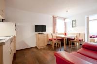 Appartamento con 2 Camere da Letto e Balcone