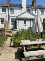 7 Coastguard Cottages, Jury’s Gap, Camber Sands - B&B Camber