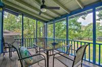 B&B Osage Beach - Margaritaville Resort Home Deck and Gas Fire Pit! - Bed and Breakfast Osage Beach