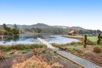 Howard's Lakehouse by the Sea - B&B Rockaway Beach