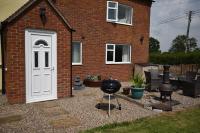 The Cottage, Poplars Farm - B&B