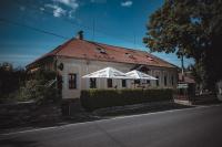 B&B Svojše - Penzion U Dračí skaly - Bed and Breakfast Svojše