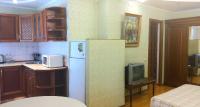 Теплая квартира с верандой на Белецкого возле Исида, Шалимова, warm apartment with a veranda in Kyiv, Beletsky - Bed and Breakfast