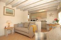 B&B Stiffkey - North Norfolk Coastal Cottage for 2 - Bed and Breakfast Stiffkey