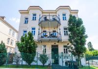 Imperial Apartments Schönbrunn - Contactless Check-In - Bed and Breakfast