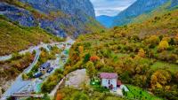 Vila Alexander B&B - B&B Valbonë